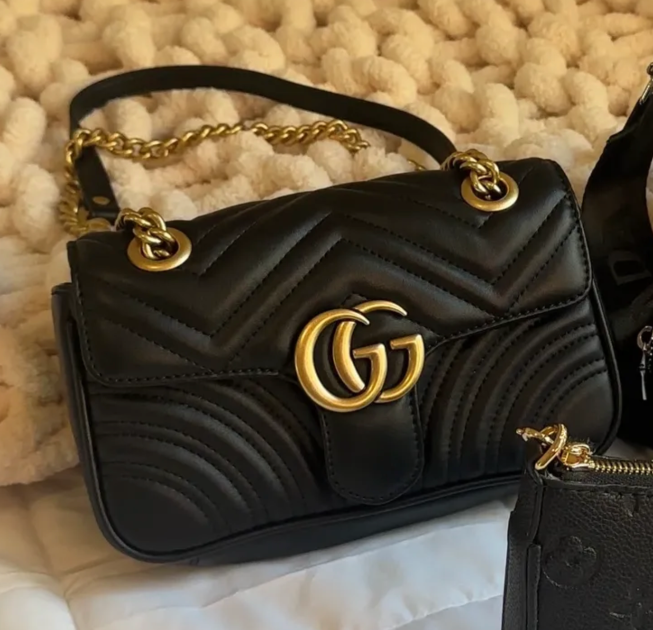 GG FLAP BAG