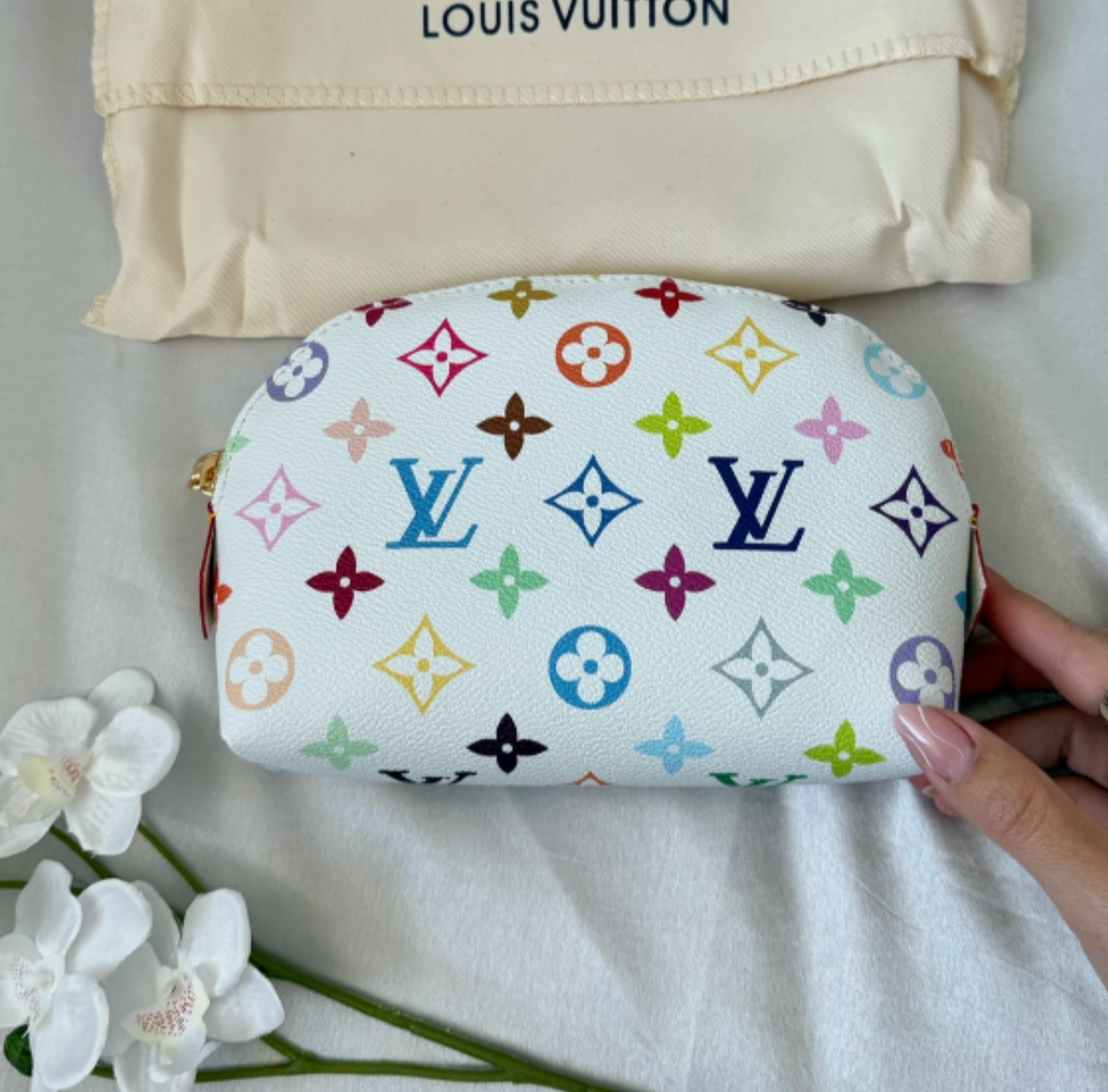 LOUIE X TM COSMETIC POUCH