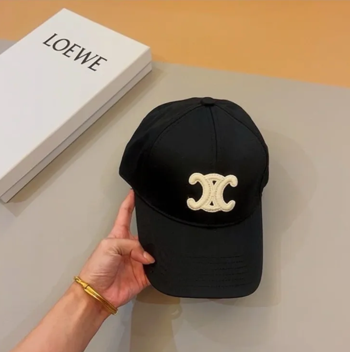 CELIE HAT